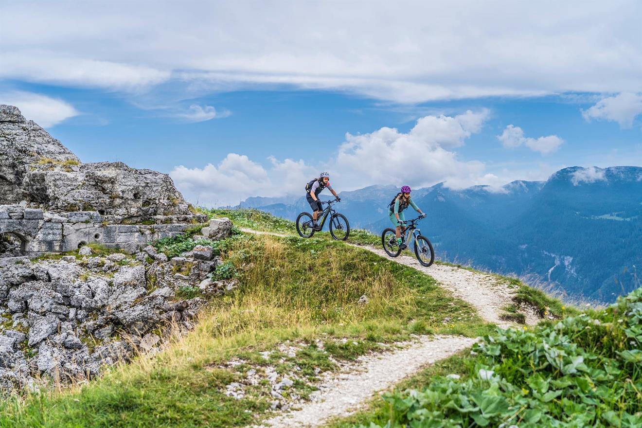 FolgaRide E-bike tour